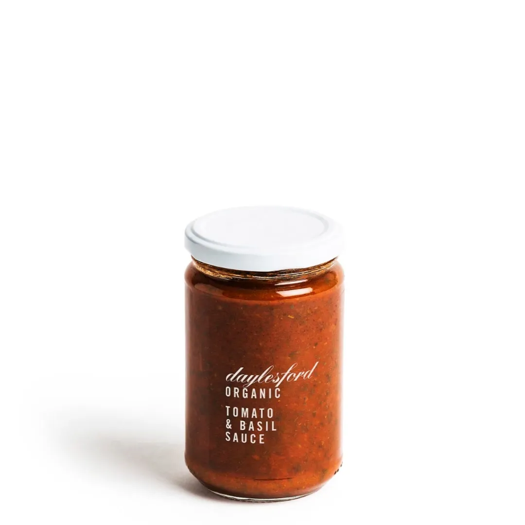 Daylesford Organic Organic Tomato & Basil Sauce